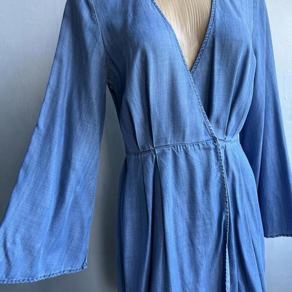 Guess LA Western Small Chambray Blue V Neck Wrap Mini Dress Long Bell Sleeve - Picture 6 of 13